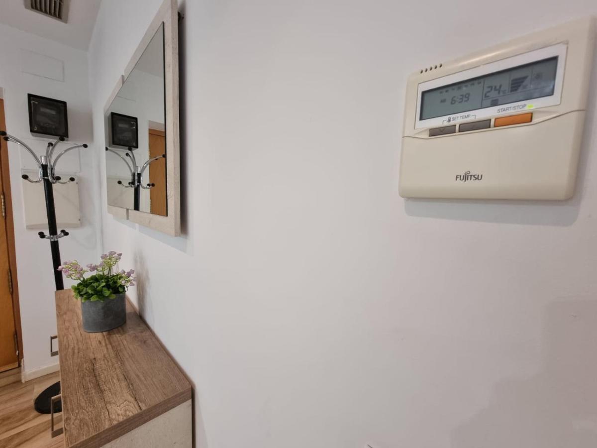 Carolinas Suit Apartment Alicante Exterior photo
