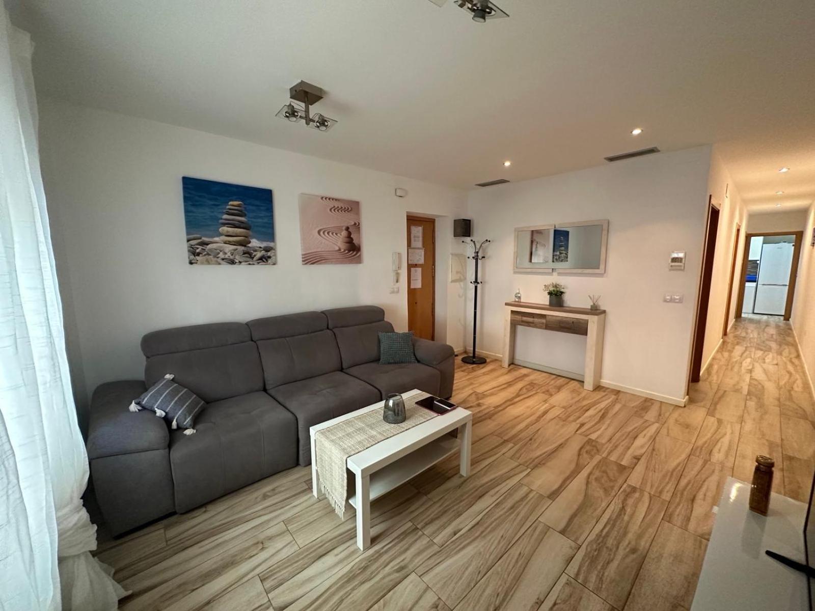 Carolinas Suit Apartment Alicante Exterior photo